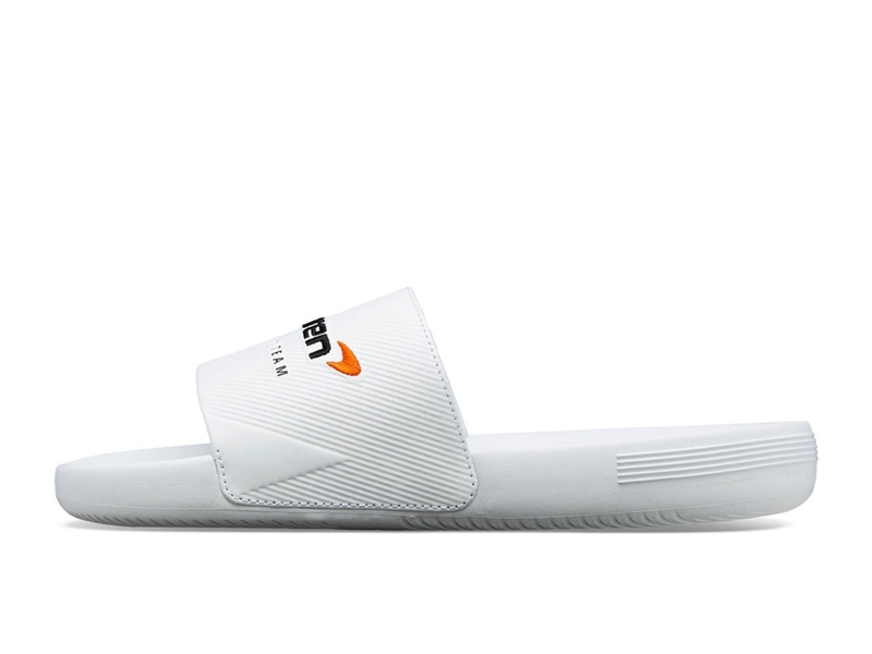 White K-Swiss SLIDE SANDAL X MCLAREN Women's Lifestyle Shoes | AOICB-9486